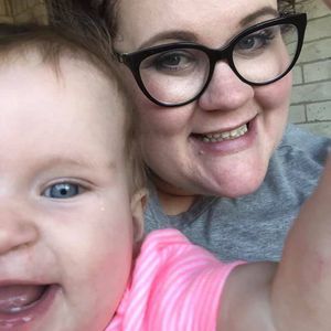 Meet your Posher, Dana